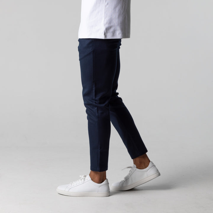 William - Versatile Male Stretch Pants